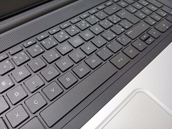 predám Hp 350 g1 , Intel(R) Core™i3 ,8gb ram , ssd ,HDMI - 3