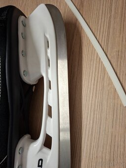 Hokejové korčule - 3