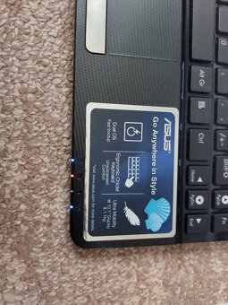 Predám mini notebook Asus EeePC 1011PX - 3