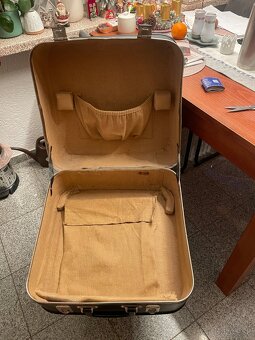 Kufrik na akordeon - 3