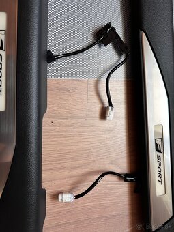 Lexus Rx - prahové listy - 3