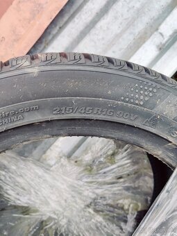 Pneumatiky 215/45 R16 - 3