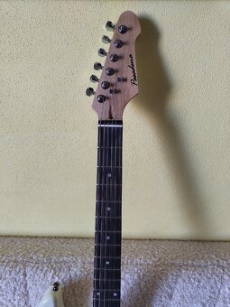 Elektrická gitara Pasadena ST-11 - 3