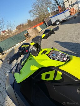SEA DOO SPARK TRIXX 3UP 2023 - 3