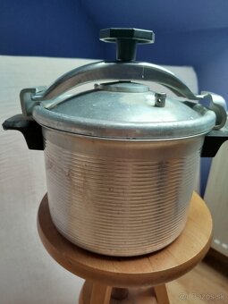 Retro veci za 5€/ks - 3