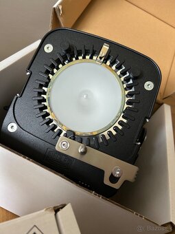 Svetlá Hedler DX 15 + softboxy + reflektory - 3