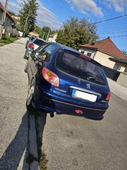 Predám Peugeot 206 1,4 - 3