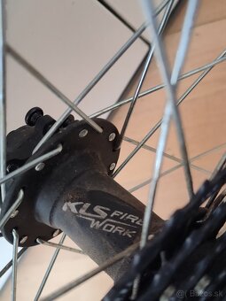 predám koleso 27,5 značky kellys - 3