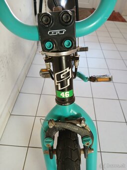 Bmx..GT..street drive - 3