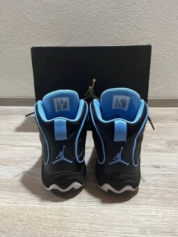 Air Jordan Pro Strong - 3