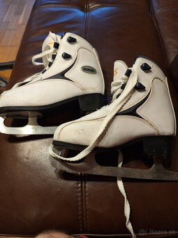 Damske (dievcenske) korcule - 3