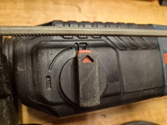 Priklepova vrtacka Bosch GBH2SR - 3