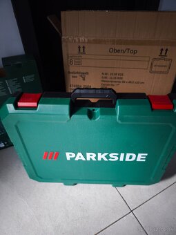 Kufor s náradím parkside - 3