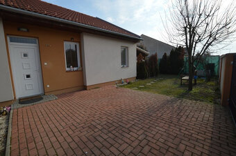 3izb RD, Rajka, novostavba, 3á pozemok, nízke náklady, všetk - 3
