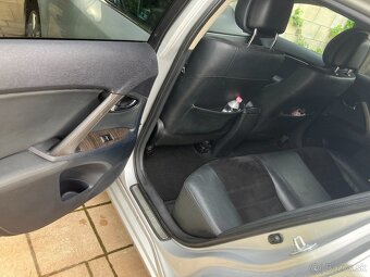 Toyota Avensis kombi 2.0D T27 - 3
