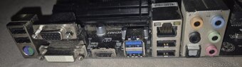 FM2/FM2+ / DDR3 - Gigabyte GA-F2A88XM-D3H - 3