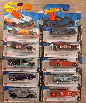 Hot wheels - 3