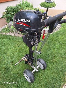 Motor na čln Suzuki - 3