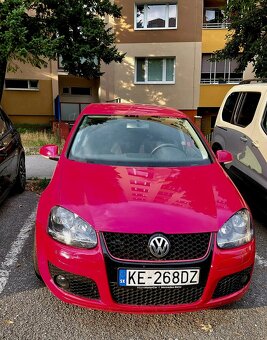 Volkswagen Golf V – r. 2005, 1.4 Benzín (55 kW) - 3