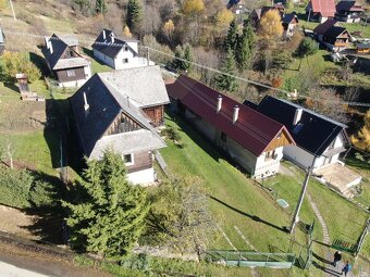 Dve tradičné Liptovské drevenice vedľa seba – Malé Borové - 3