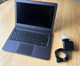 13.3" ASUS Zenbook UX305C [8GB RAM/256 GB SSD] - 3