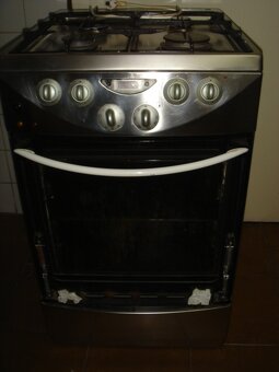 Sporák - sklo rozbité - 3