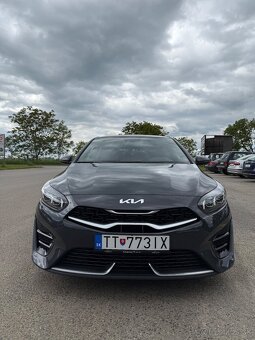 Kia Ceed GT LINE - 3