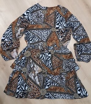 Predám vzorované šaty značky MOHITO - 3