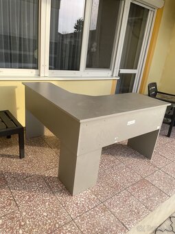 Pisaci stolik - 3