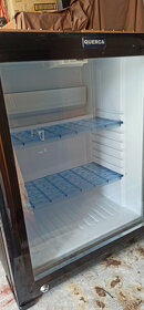 Predám presklennú chladničku - 3