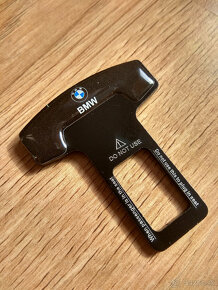 pracky bezpečnostných pásov s BMW logom - 3