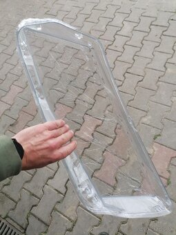 Plexi sklo na svetlomet škoda octavia 3rs - 3