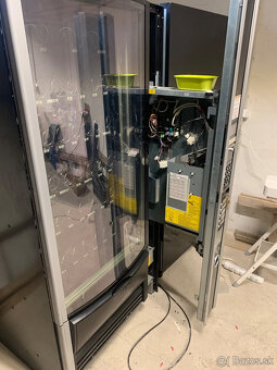 Predam predajny automat Necta Sfera - 3