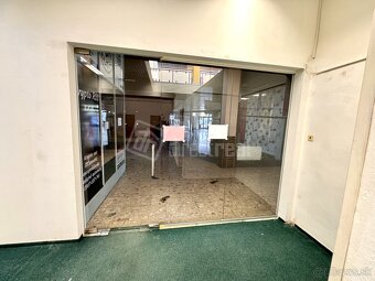 Kancelárske a obchodné priestory v známej štvrti Popr… - 3