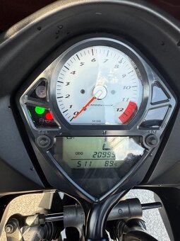 Suzuki SV 1000 S - 3