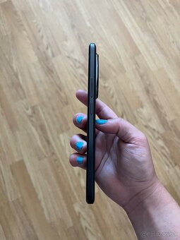 HONOR 200 - 3