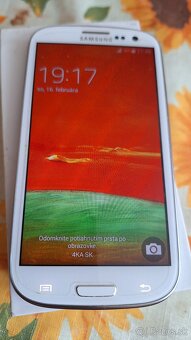 Samsung galaxy S3 neo GT-i9301i top stav - 3