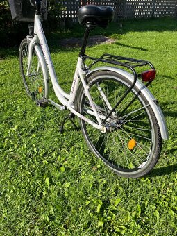 Liberty Strada 28” 3 SPD – mestský elegán za zlomok ceny - 3