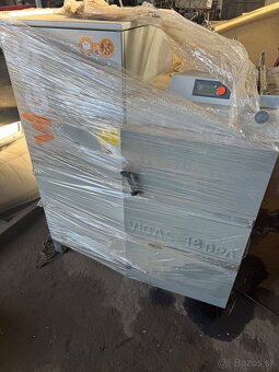 Kotol na drevo a pelety - 3