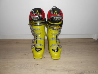 Predam v peknom stave panske lyziarky FISCHER RC4 - 3