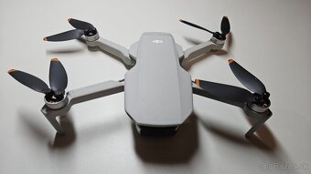 DJI Mini SE Fly More Combo - 3