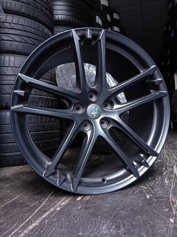 1x nové koleso Maserati - 3