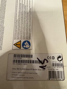 Xbox 360 S + kamera + 5 hier - 3