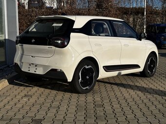Dongfeng Box E2 - 3