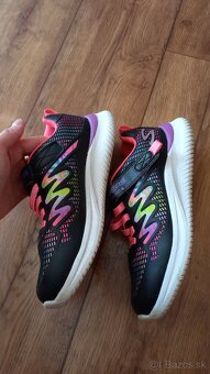 Kvalitné tenisky Skechers 34 top stav - 3