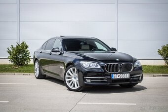 BMW 730d LCI xDrive, Soft-close, Webasto, Nové rozvody - 3