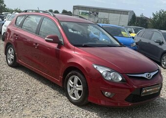 Hyundai i30 1,4 CVVT 1.MAJITEL ČR +ALU benzín manuál 80 kw - 3