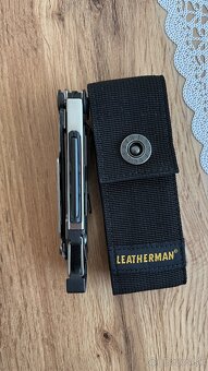 Leatherman signal - 3