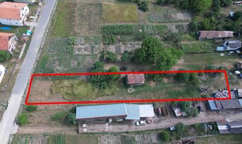 Štrkovec – 1.380 m2 STAVEBNÝ pozemok v obci - 3