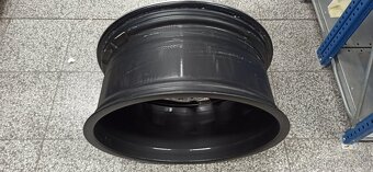 Mercedes CLS, ET: 9Jx20 ET 28, 5x112 - 3